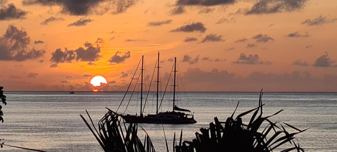 Harmony Self-Catering Apartments Beau Vallon  Kültér fotó